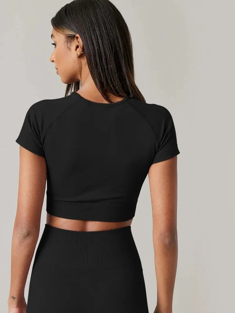 Short Sleeve Fitted Crop Top